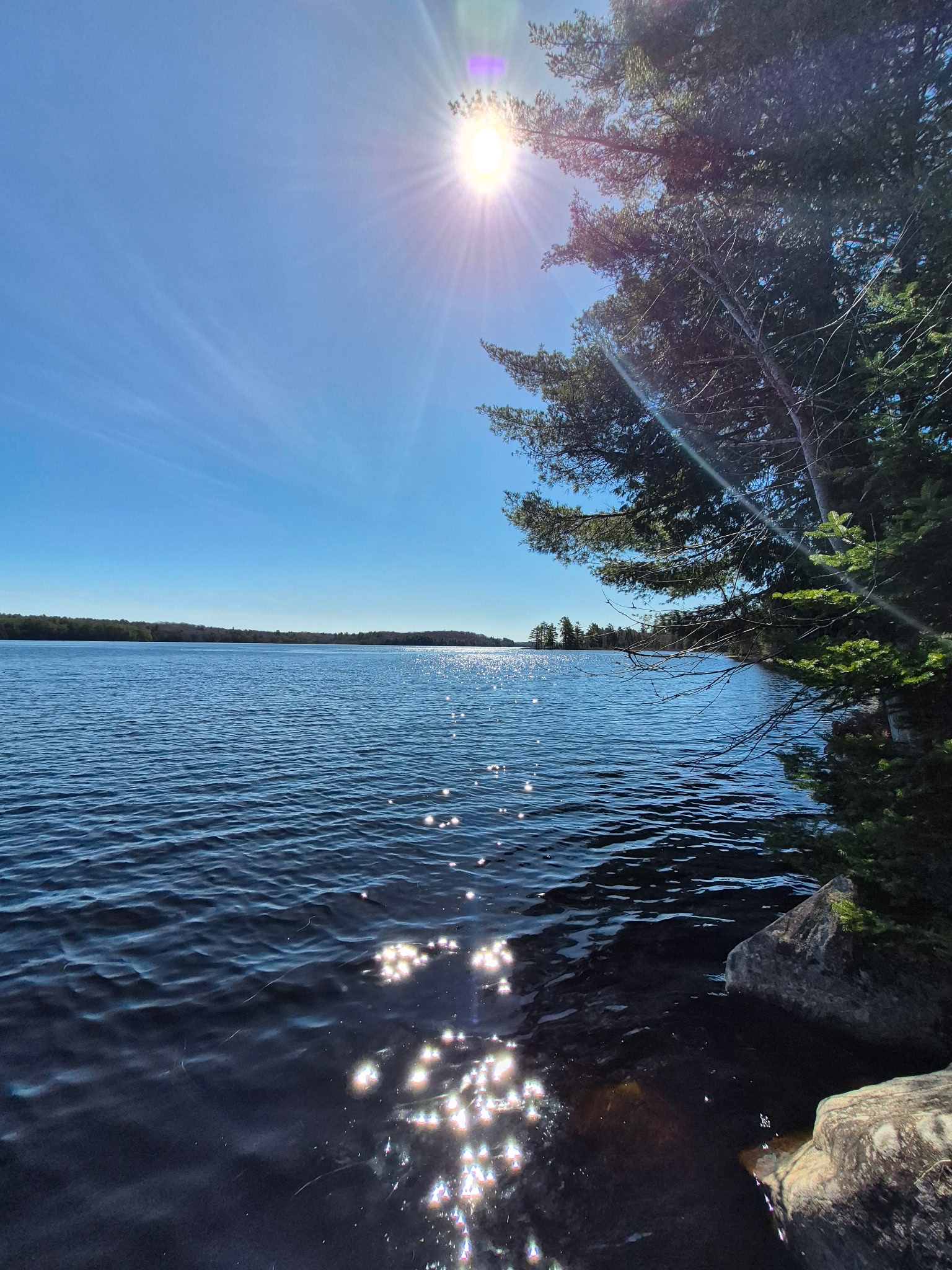 Round Lake